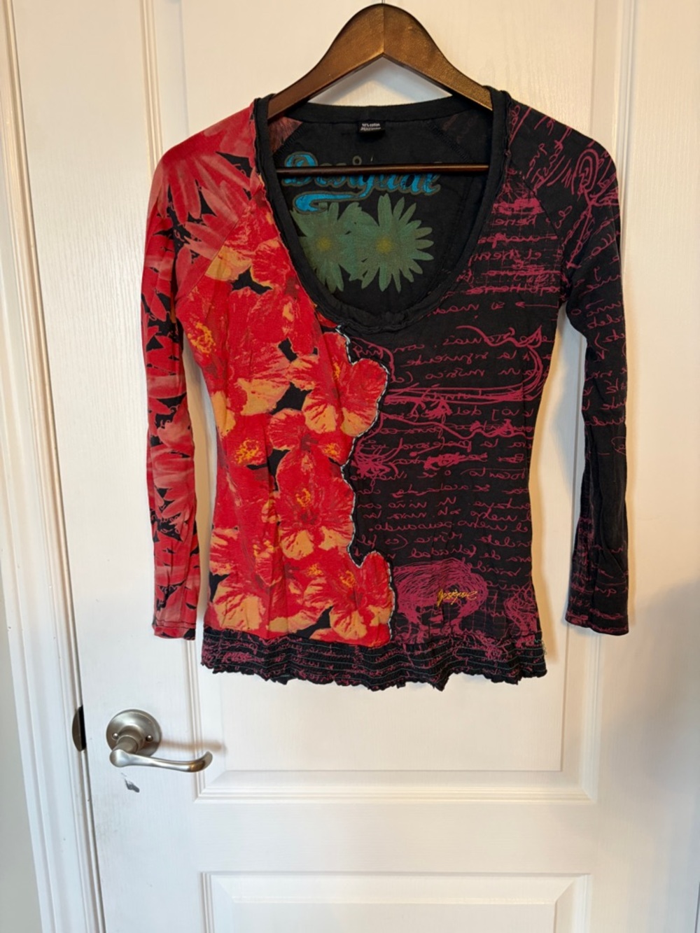 Women's retro Desigual Red Floral Long-Sleeve Scoop Neck Top